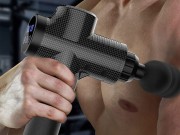 Pistolet do masażu masażer blow wave 4000 + 10 końcówek + walizka